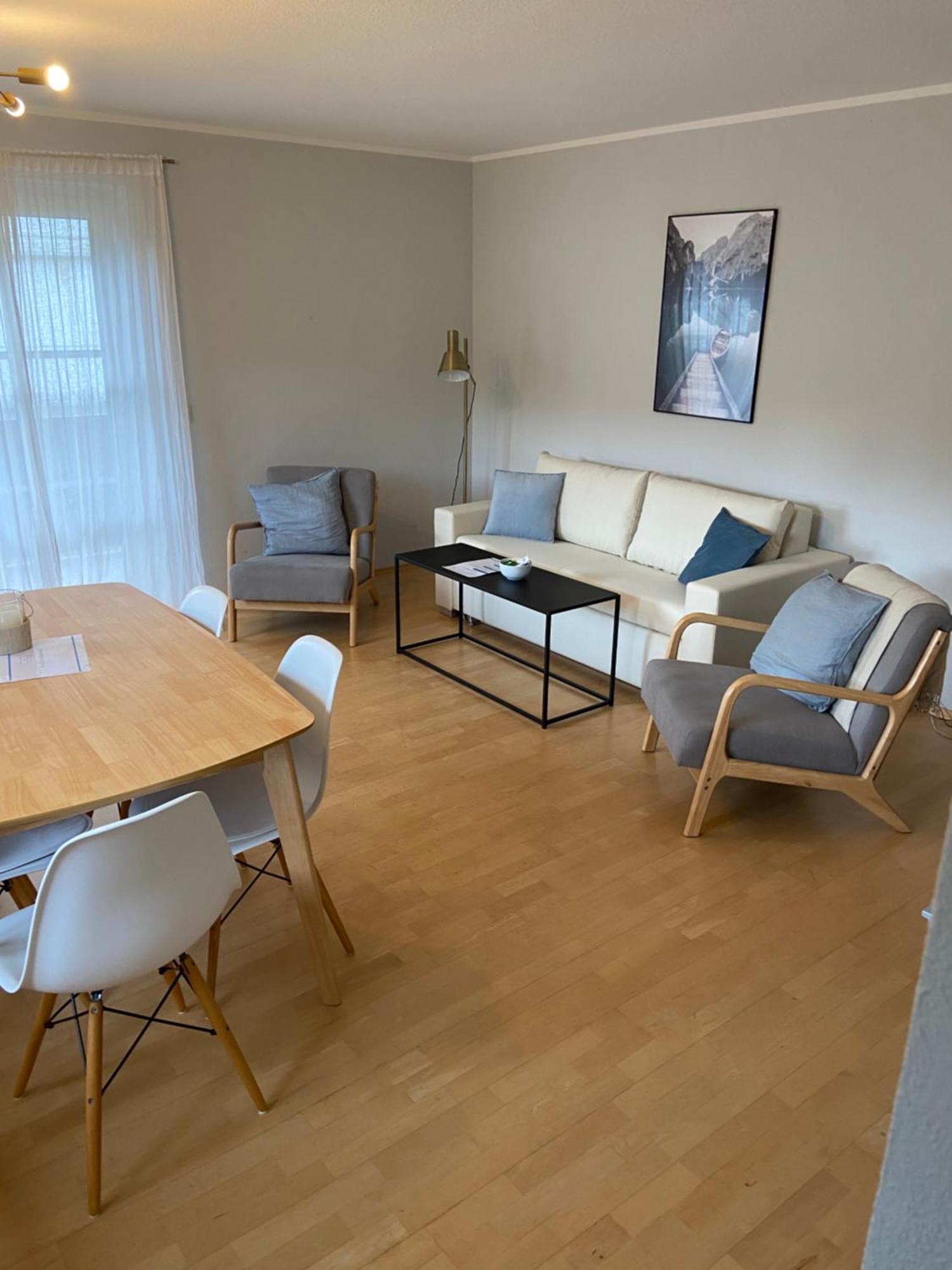 Modern Eingerichtete Wohnung Mit 2 Schlafzimmern Bergen  Exterior photo